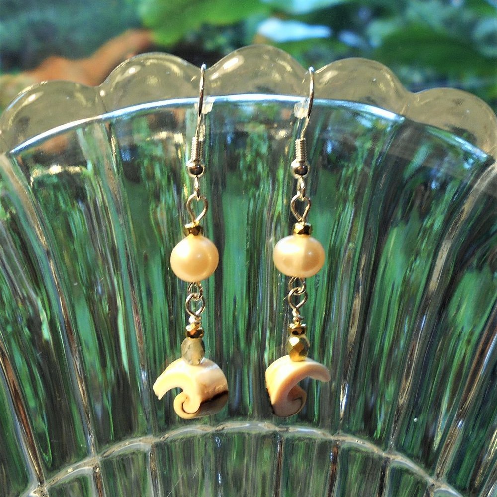earrings freshwater pearl and shell